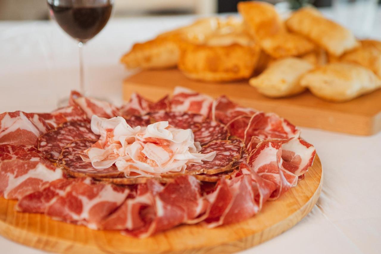 Agriturismo Il Capitolo Carpaneto Piacentino エクステリア 写真